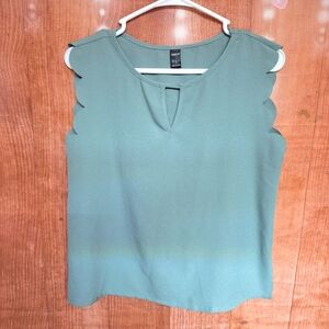 SHEIN BLUE SLEEVELESS BLOUSE SIZE SMALL
